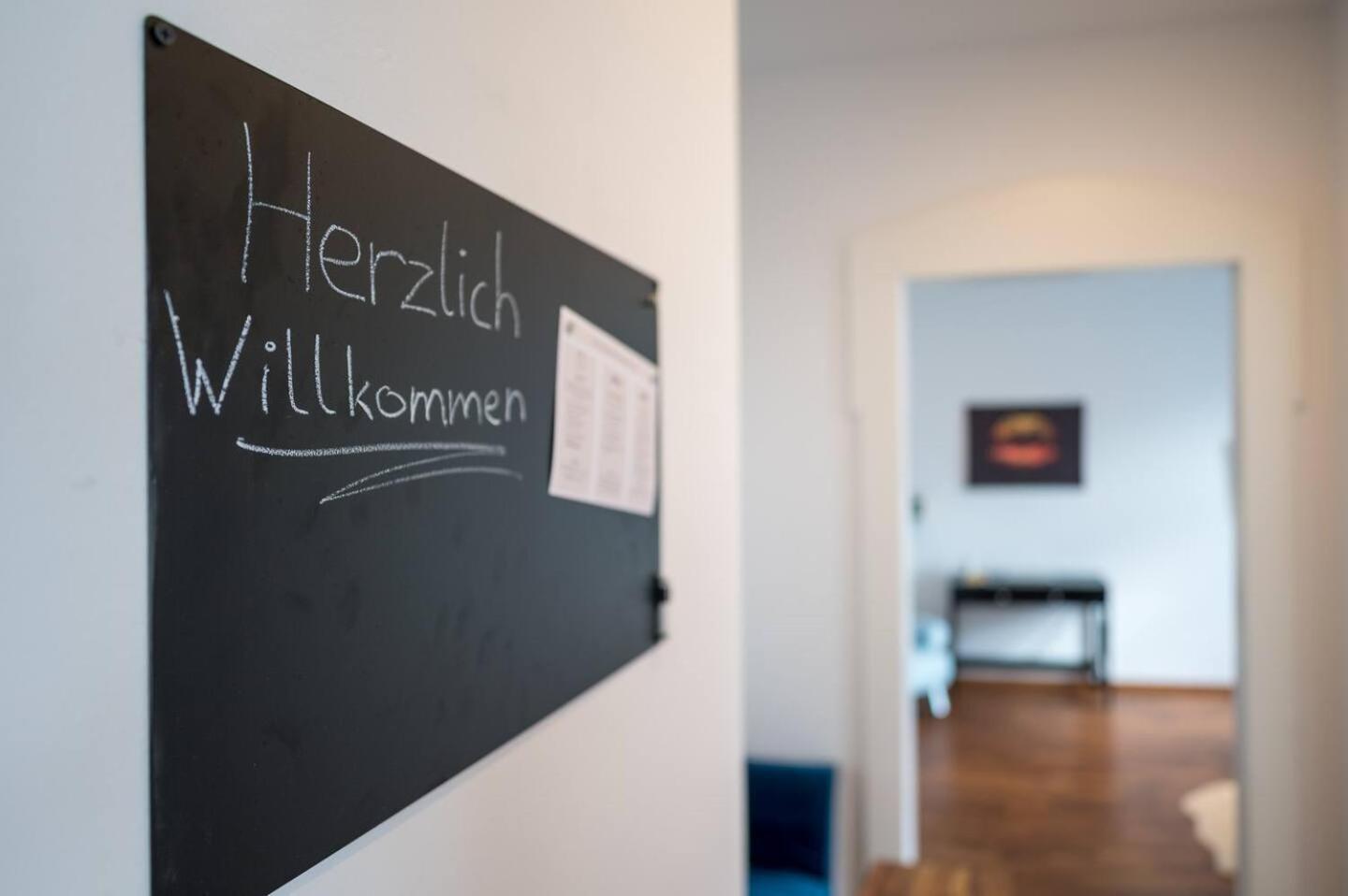Arbio I Retro Apart Near Leipzig Hauptbahnhof Екстериор снимка