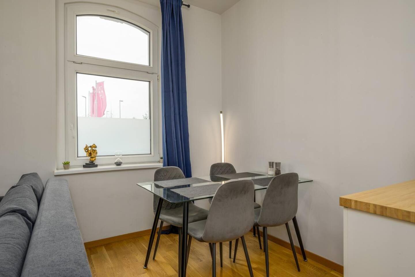 Arbio I Retro Apart Near Leipzig Hauptbahnhof Екстериор снимка